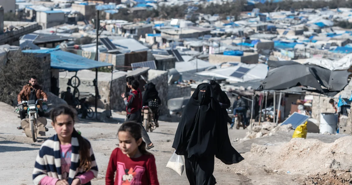 How Do Syrian People Survive During War